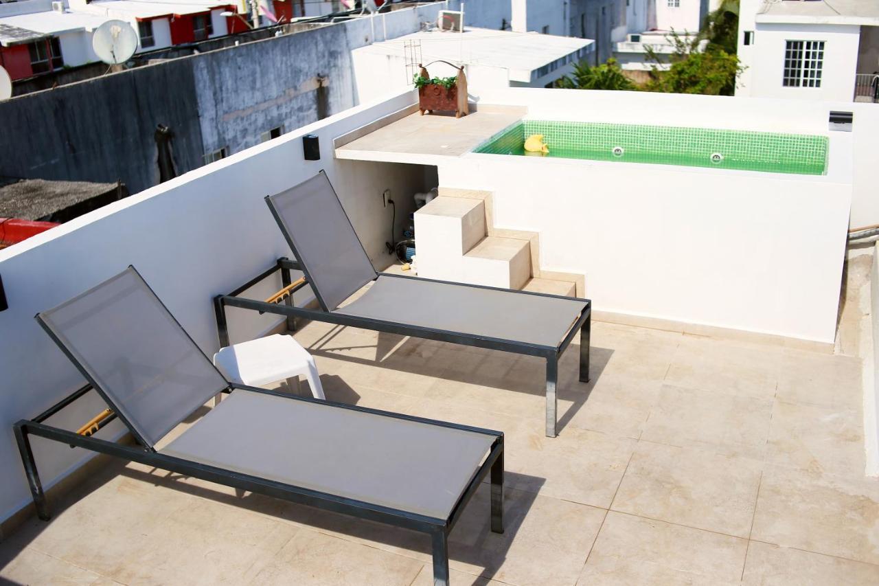 Apartamento privado, NUEVO Jacuzzi Rooftop, AC, GRAN WF Cancún Esterno foto